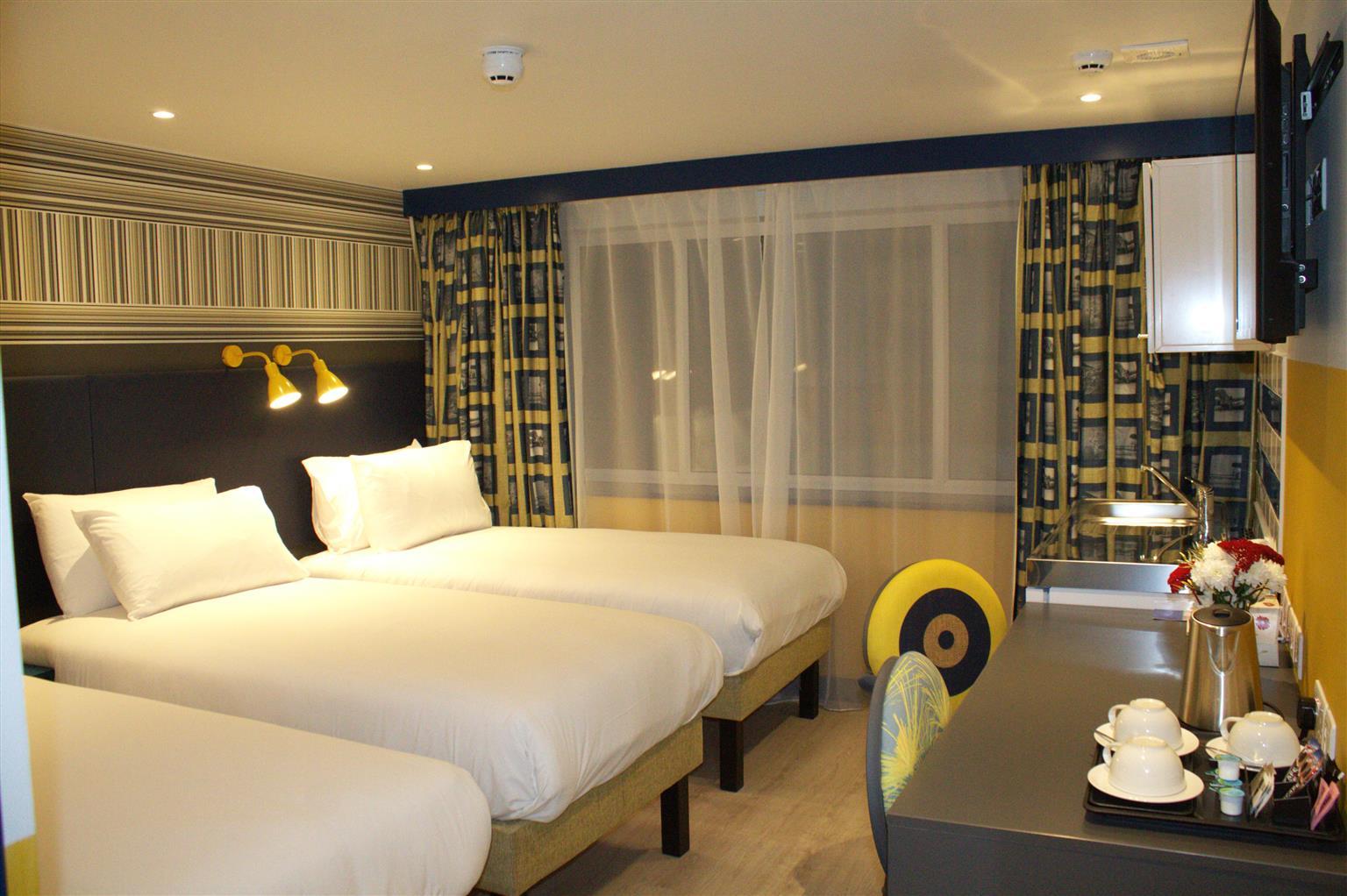 Best Western Plus London Croydon Aparthotel Exterior photo